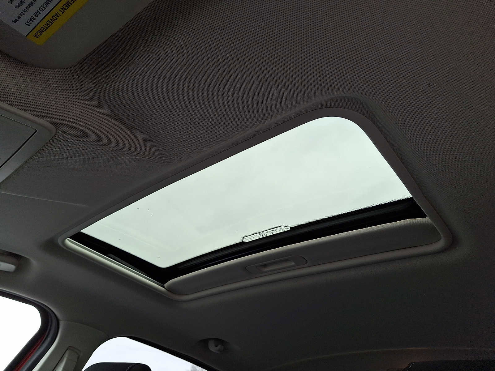 Certified 2018 Ford EcoSport SE image 14