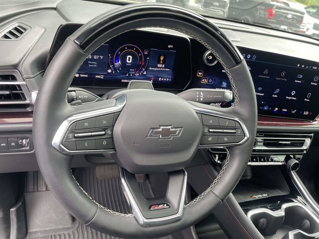 Used 2025 Chevrolet Traverse Z71 w/ Enhanced Driving Package AWD/4WD image 22