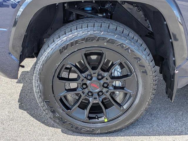 Used 2024 Toyota Tundra Platinum w/ TRD Off-Road Package AWD/4WD image 16