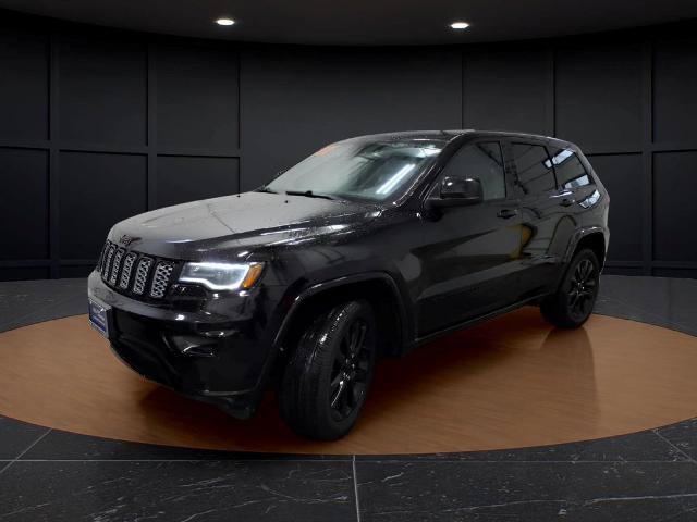 Used 2021 Jeep Grand Cherokee Laredo X AWD/4WD image 3
