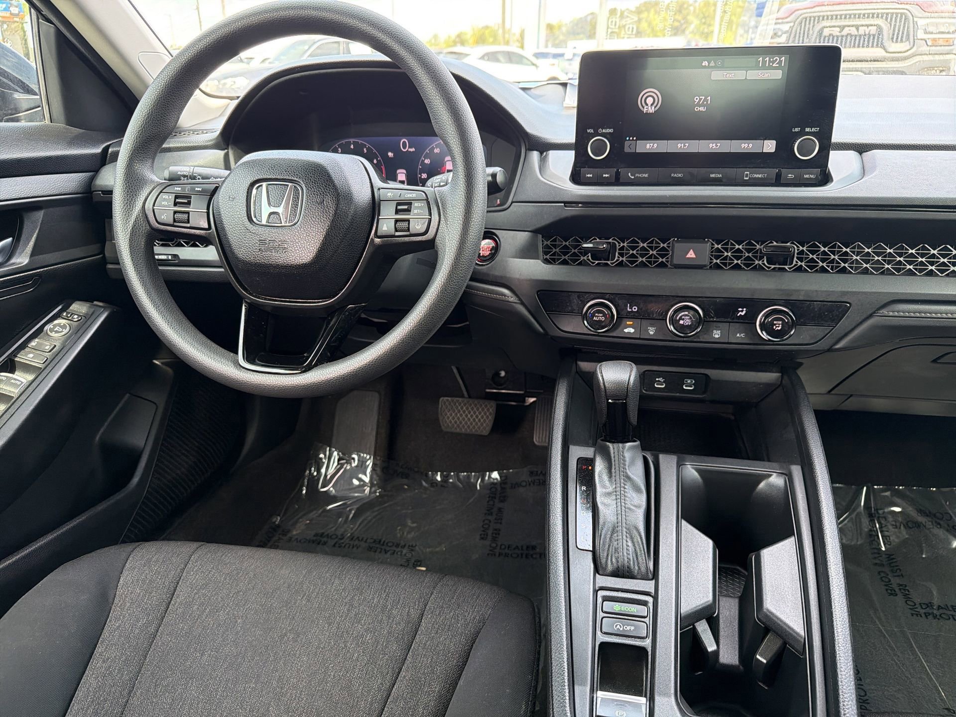 Used 2025 Honda Accord LX image 10