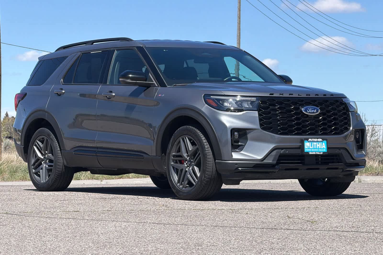 Certified 2025 Ford Explorer ST-Line w/ ST-Line Street Pack AWD/4WD image 9