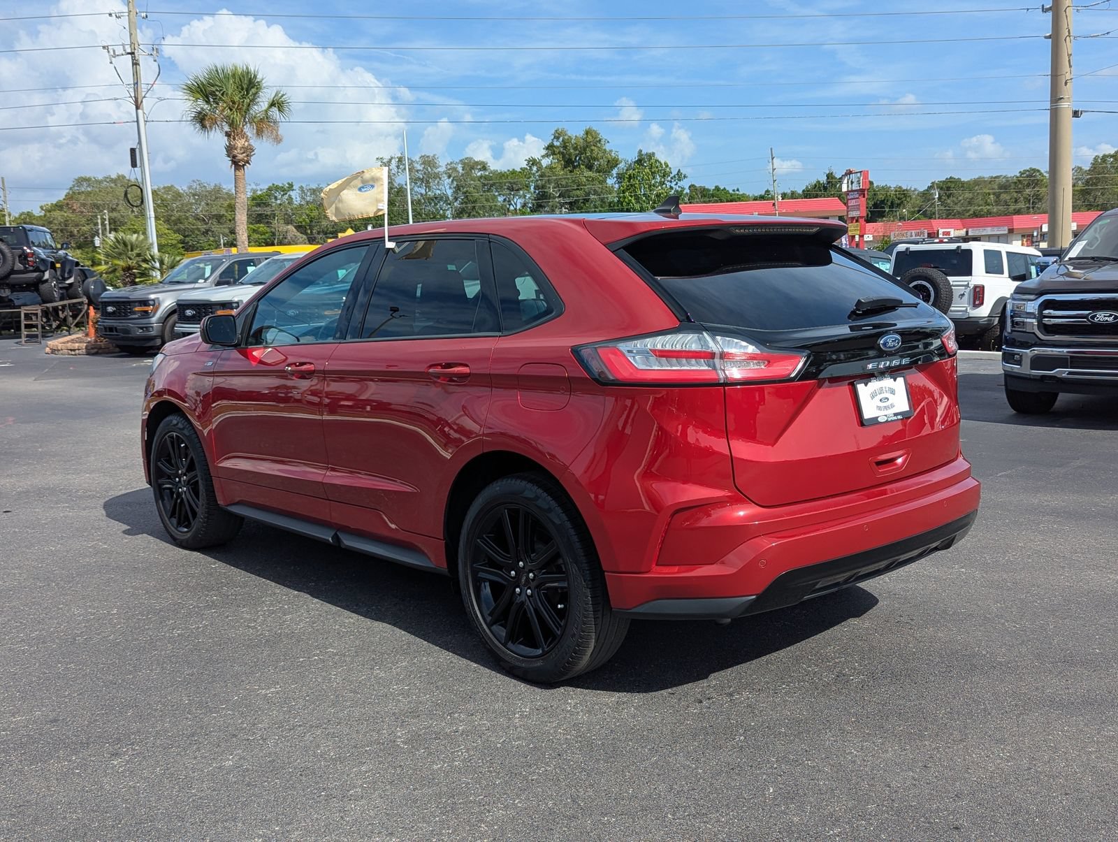 Certified 2022 Ford Edge ST-Line AWD/4WD image 6