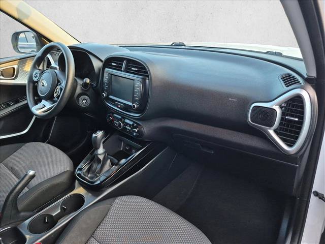 Used 2020 Kia Soul LX FWD image 21
