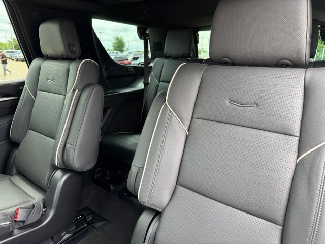 Used 2026 Cadillac Escalade Sport w/ Touring Package AWD/4WD image 23