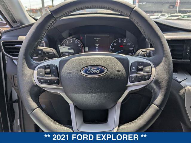 Certified 2021 Ford Explorer XLT w/ Equipment Group 202A RWD image 12