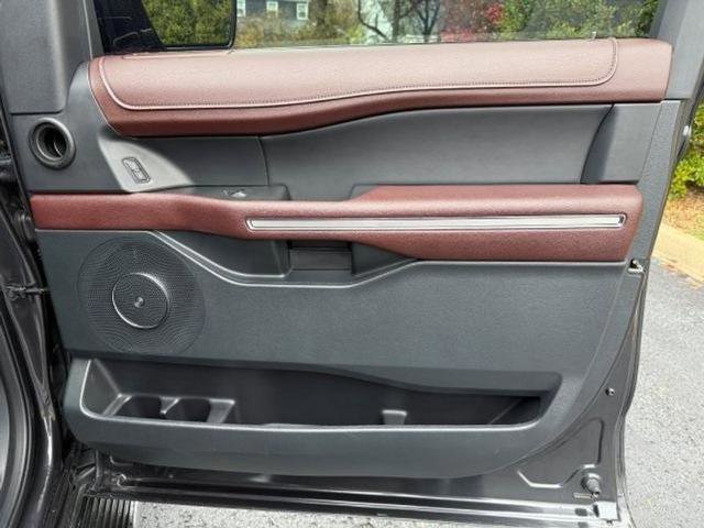 Certified 2022 Ford Expedition Max Limited image 26
