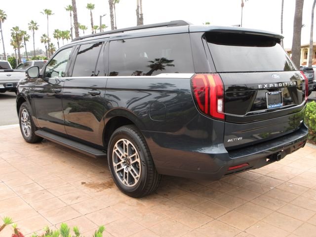 Certified 2025 Ford Expedition Max Active AWD/4WD image 2