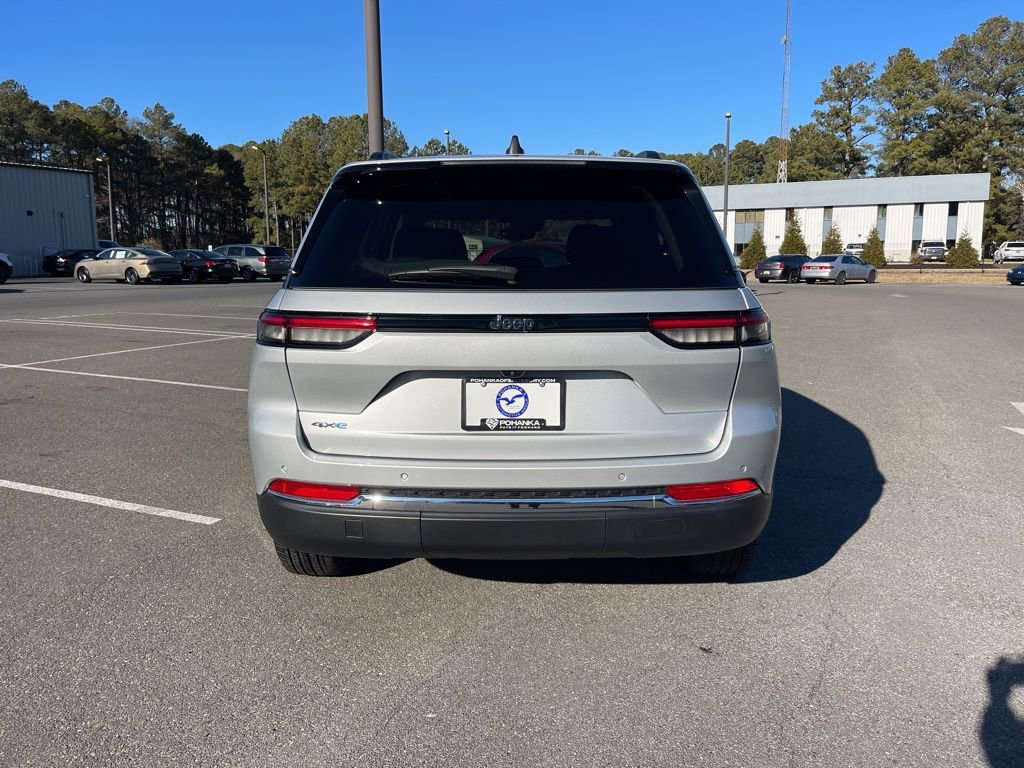 Used 2024 Jeep Grand Cherokee Limited 4xe image 6