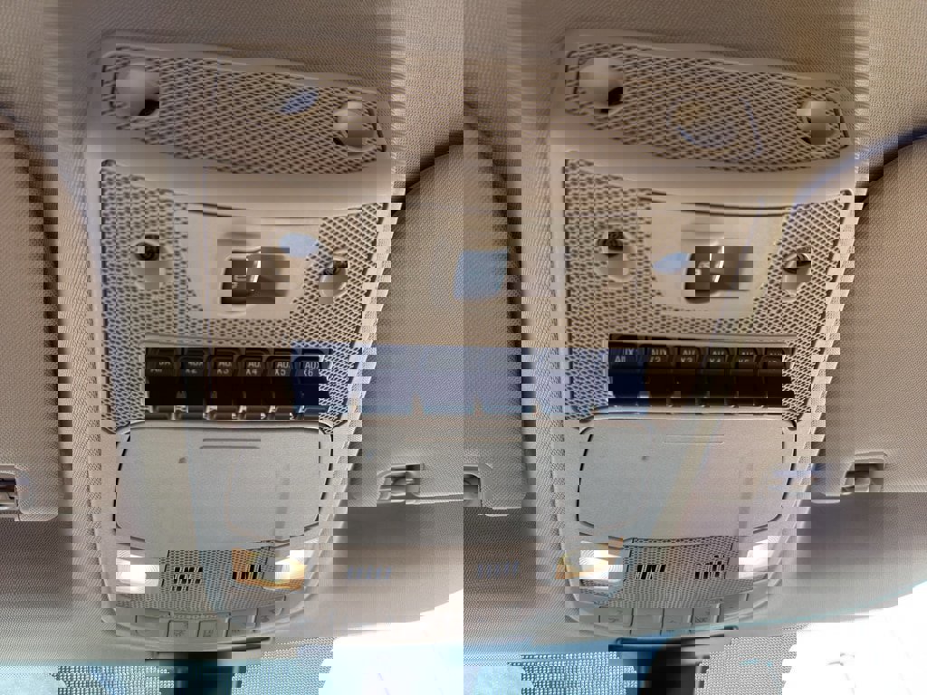 Certified 2018 Ford F350 Lariat w/ Lariat Ultimate Package image 32