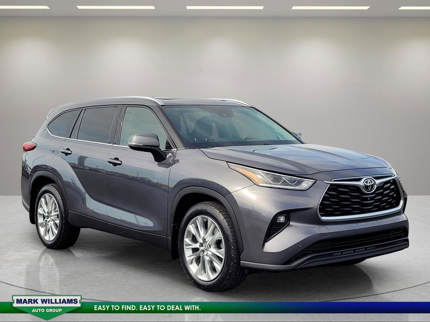 Used 2020 Toyota Highlander Limited image 7