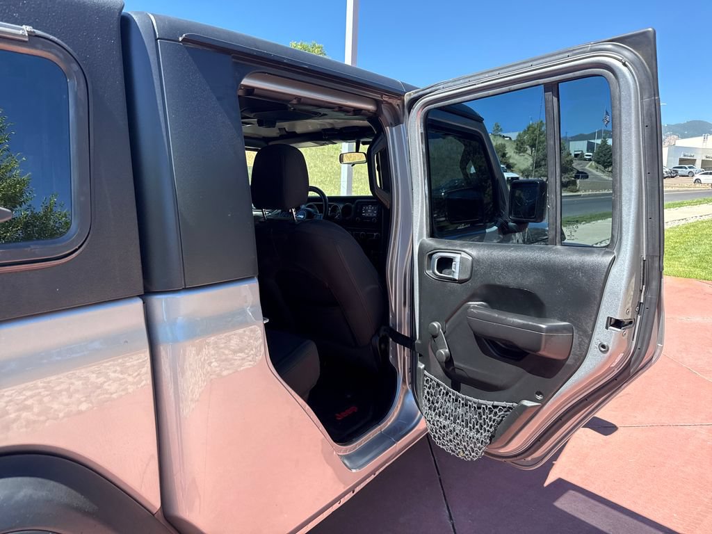 Used 2020 Jeep Gladiator Sport AWD/4WD image 22