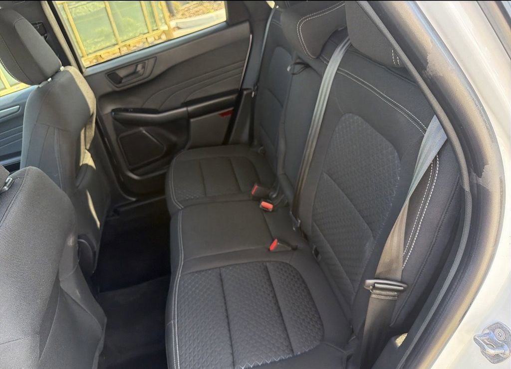 Certified 2024 Ford Escape Active w/ Cold Weather Package image 16