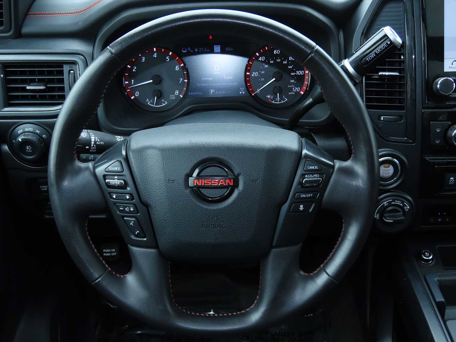 Used 2022 Nissan Titan PRO-4X w/ Pro-4x Convenience Package image 27