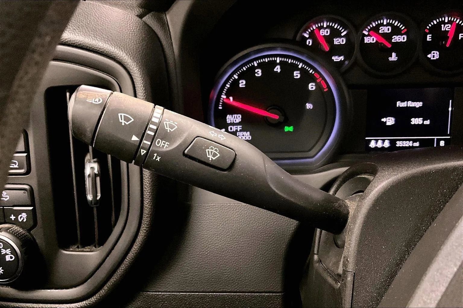 Used 2024 Chevrolet Silverado 1500 Custom image 30