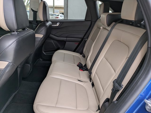 Certified 2022 Ford Escape Titanium w/ Class II Trailer Tow Package image 17