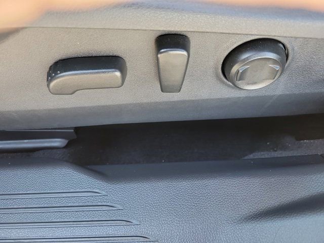 Used 2020 Subaru Outback Touring XT image 24