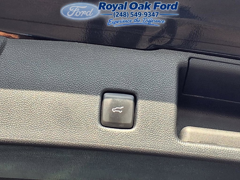 Certified 2024 Ford Escape ST-Line w/ Tech Pack #1 AWD/4WD image 26