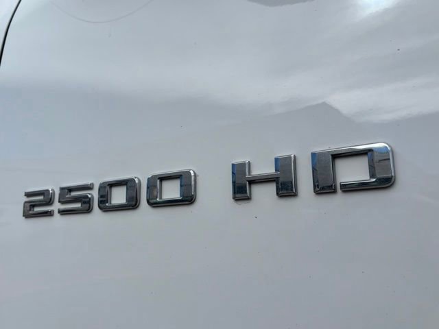 Used 2022 Chevrolet Silverado 2500 LTZ w/ Z71 Off-Road Package image 19