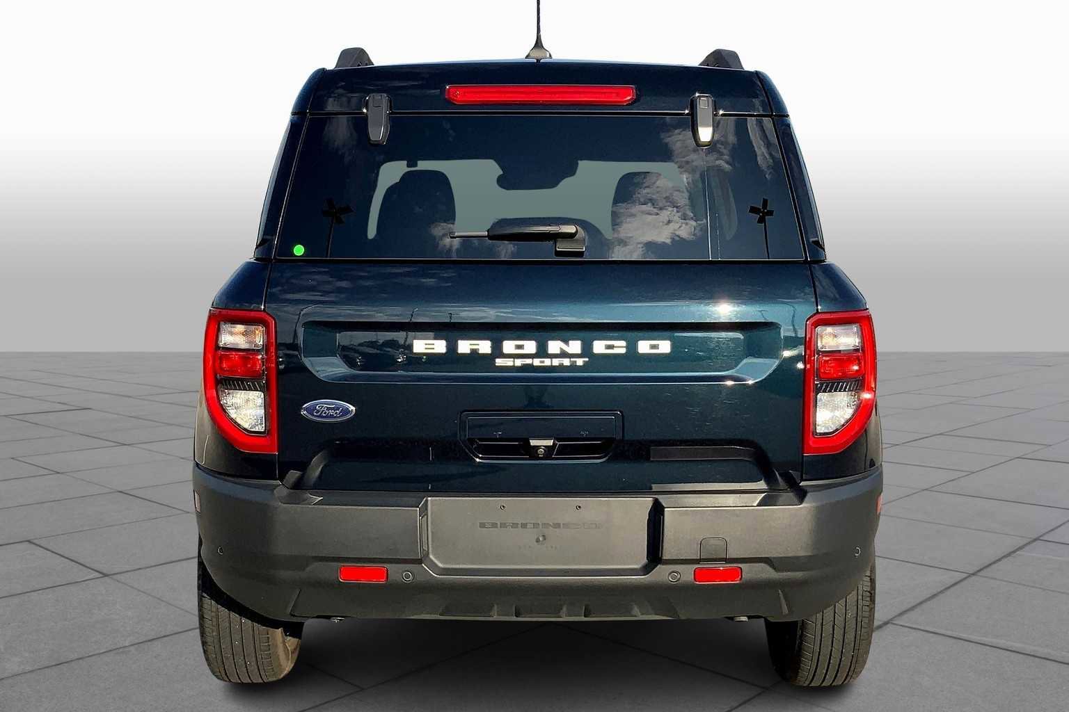 Certified 2022 Ford Bronco Sport Outer Banks AWD/4WD image 6