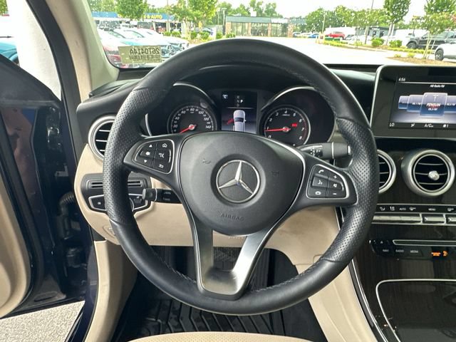 Used 2019 Mercedes-Benz GLC 300 image 14