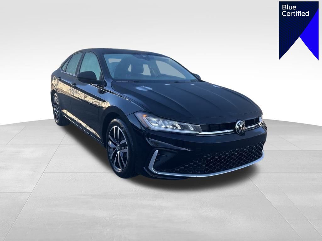 Used 2025 Volkswagen Jetta SE