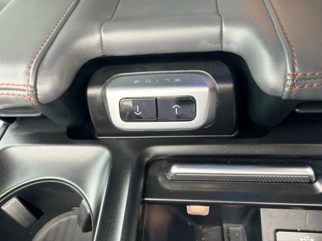 Certified 2025 Ford Expedition Active AWD/4WD image 51