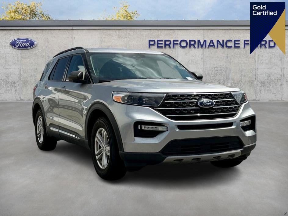 Certified 2023 Ford Explorer XLT w/ Equipment Group 202A