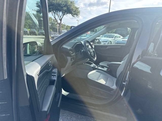 Certified 2024 Ford Escape Active FWD image 13