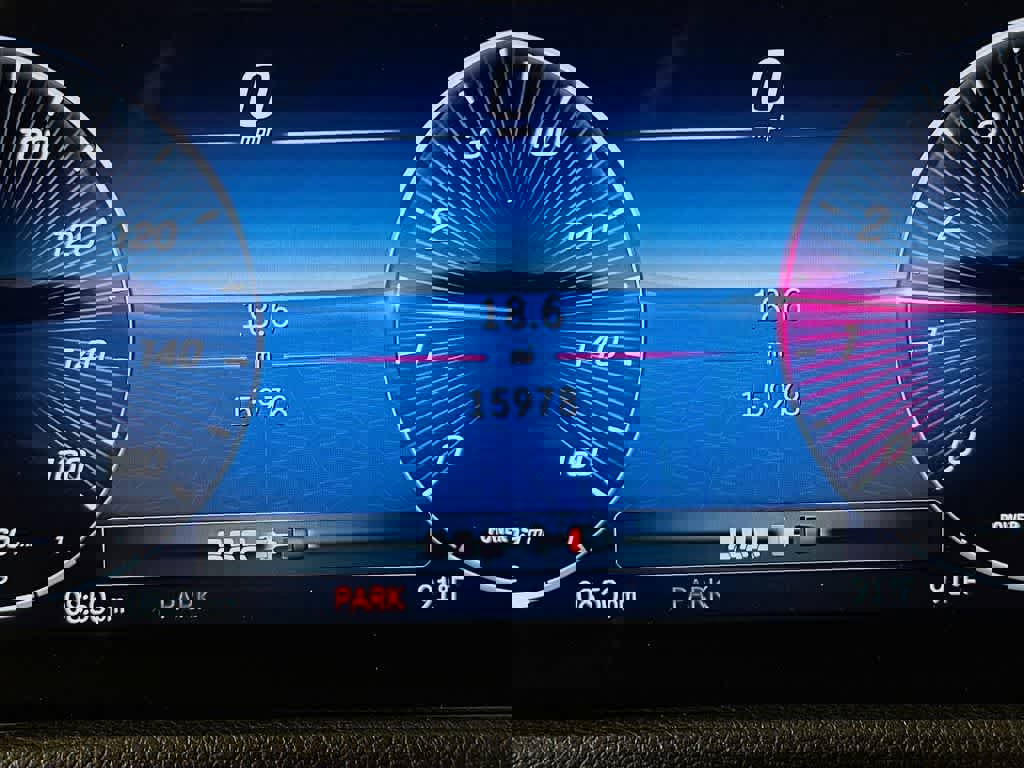 Used 2025 Mercedes-Benz GLA 250 4MATIC image 23