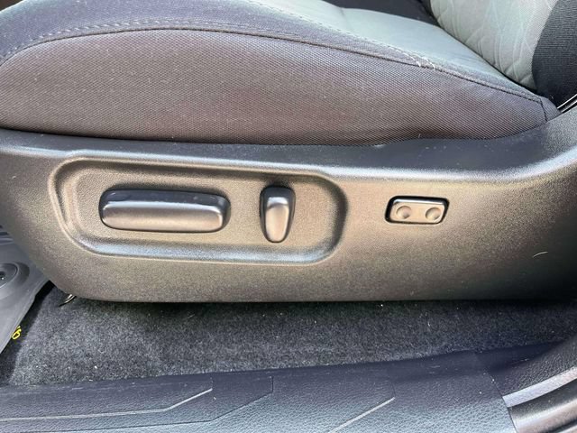 Used 2021 Toyota Tacoma TRD Off-Road w/ Technology Package RWD image 27