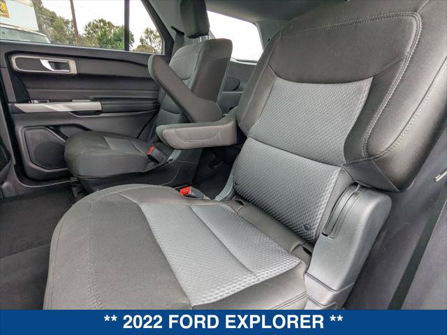 Certified 2022 Ford Explorer XLT RWD image 21