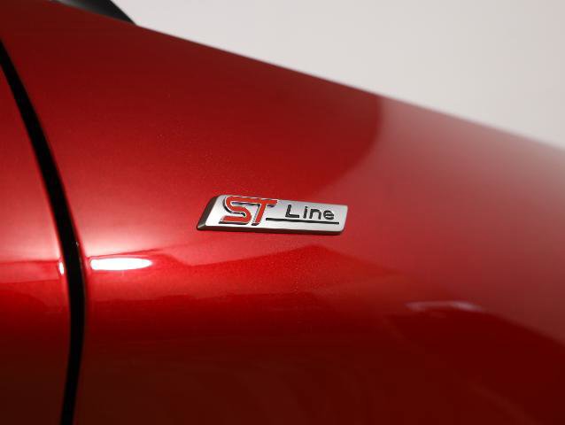 Certified 2025 Ford Explorer ST-Line w/ Premium Package AWD/4WD image 25