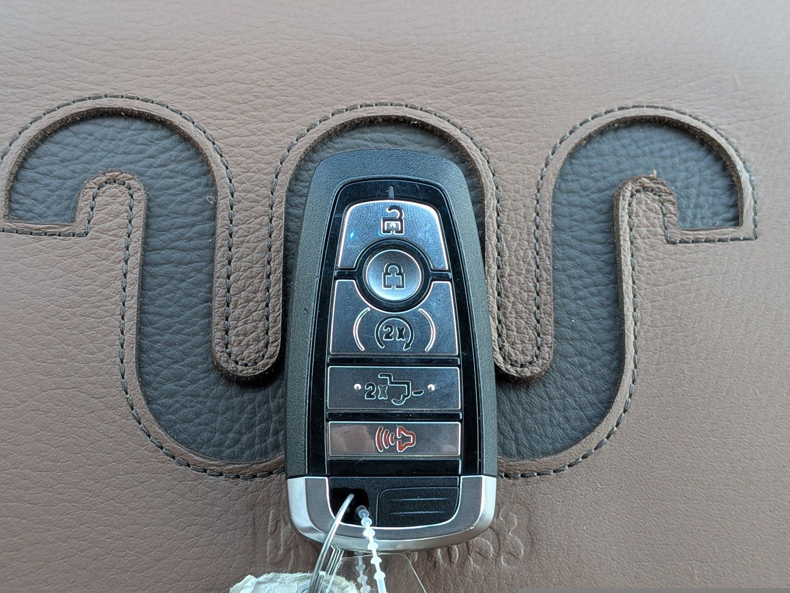 Certified 2025 Ford F150 King Ranch w/ FX4 Off-Road Package image 33