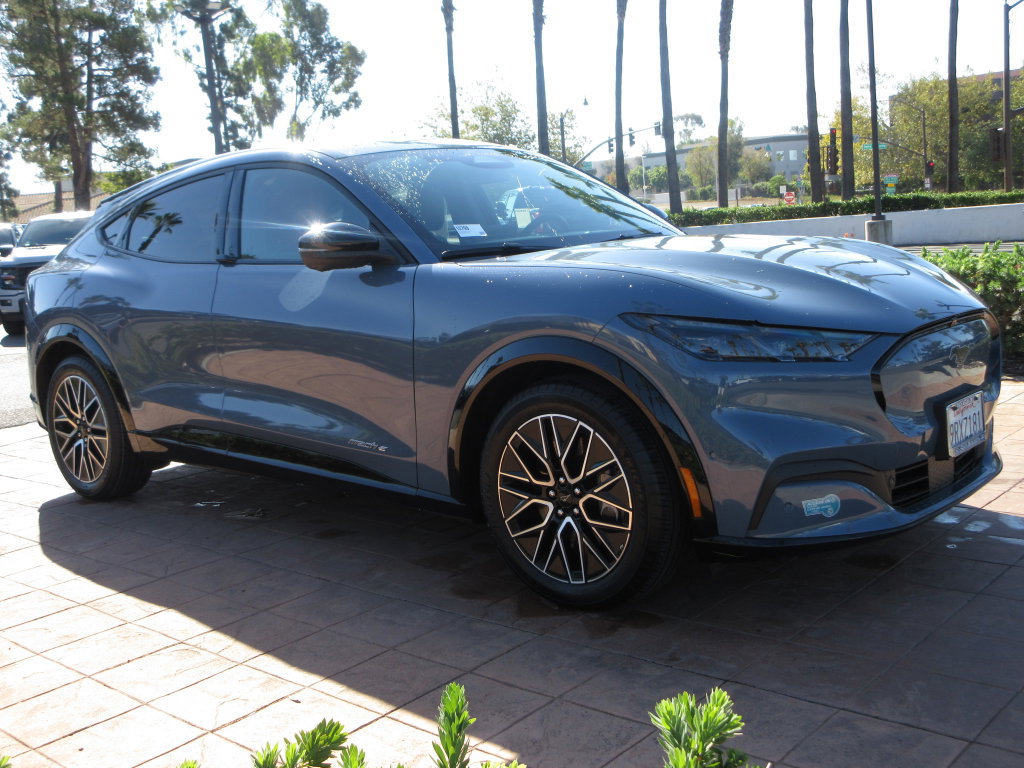 Certified 2024 Ford Mustang Mach-E Premium RWD image 7