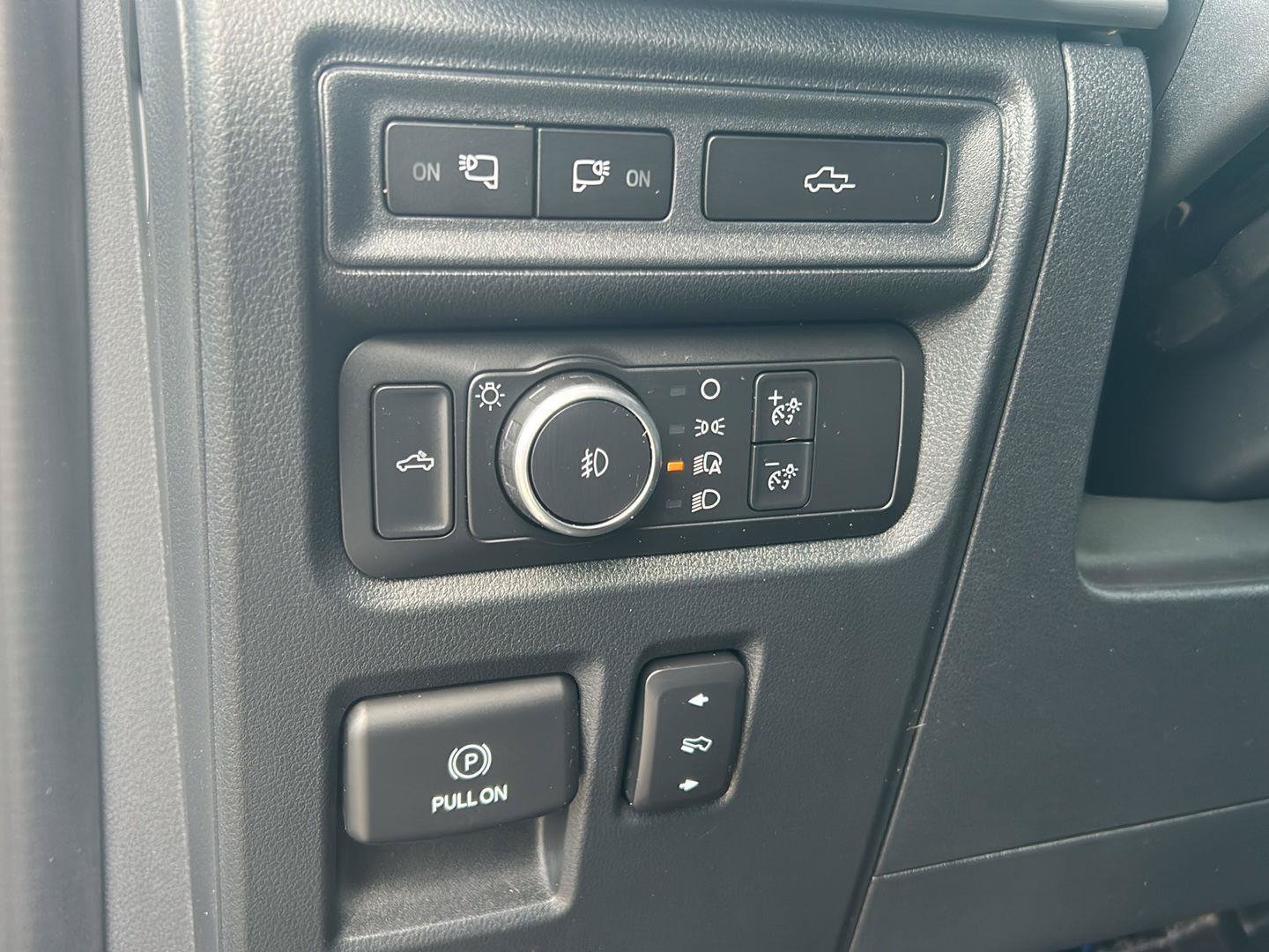 Certified 2021 Ford F150 Lariat AWD/4WD image 14