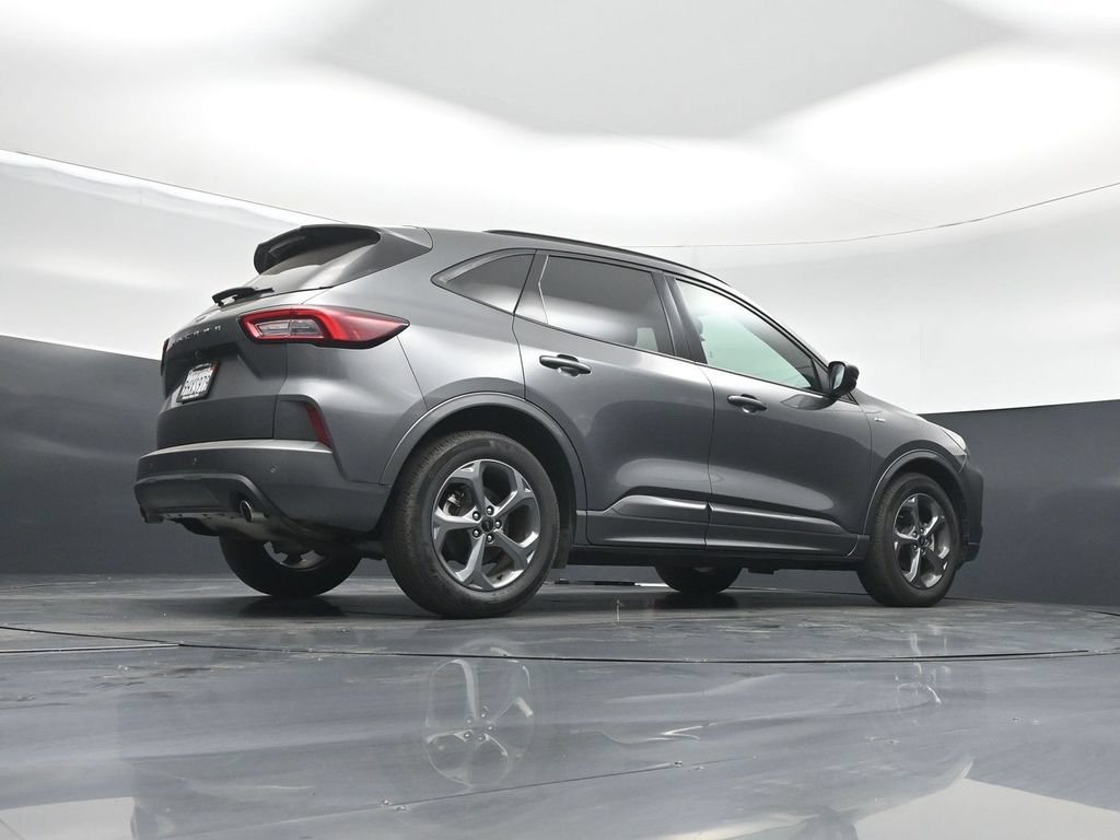 Certified 2023 Ford Escape ST-Line w/ Tech Pack #1 FWD image 50