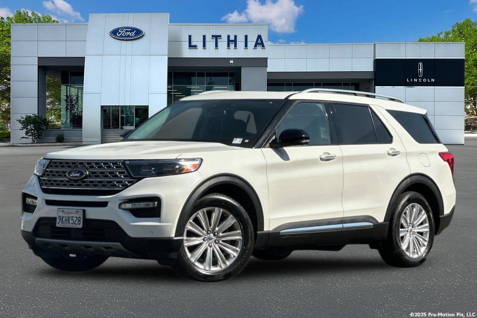 Certified 2023 Ford Explorer Limited w/ Limited Technology Package