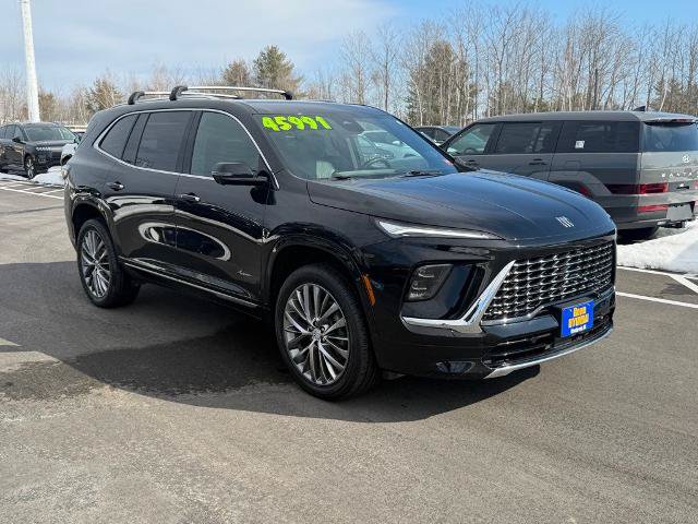 Used 2025 Buick Enclave Avenir AWD/4WD image 1