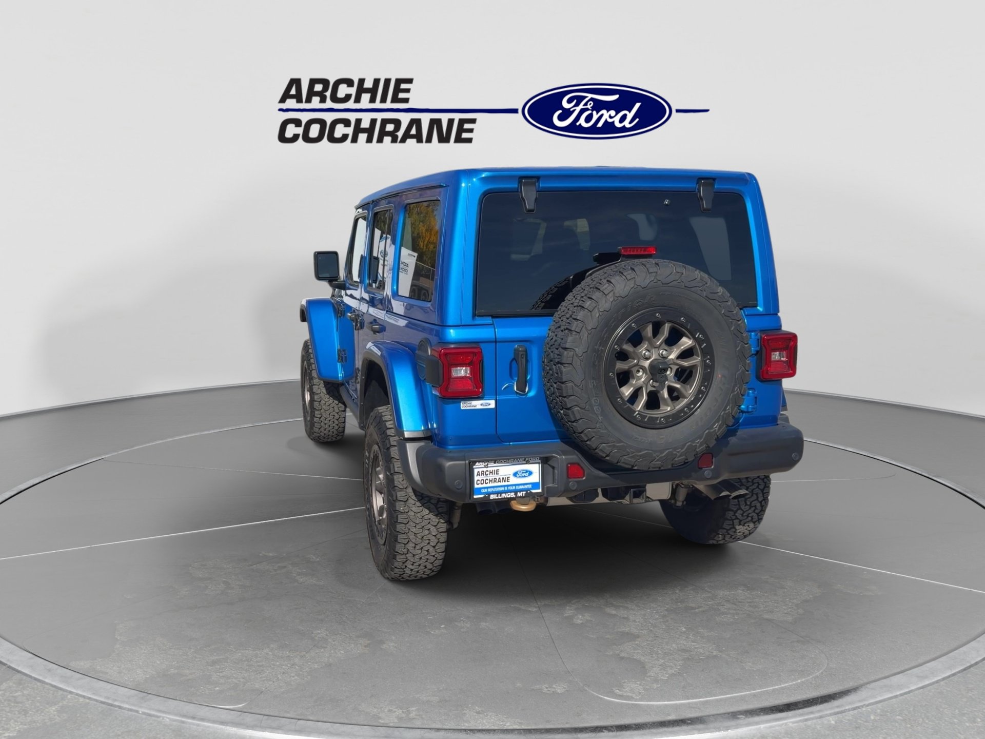 Used 2023 Jeep Wrangler Unlimited Rubicon 392 w/ Trailer Tow Package AWD/4WD image 7