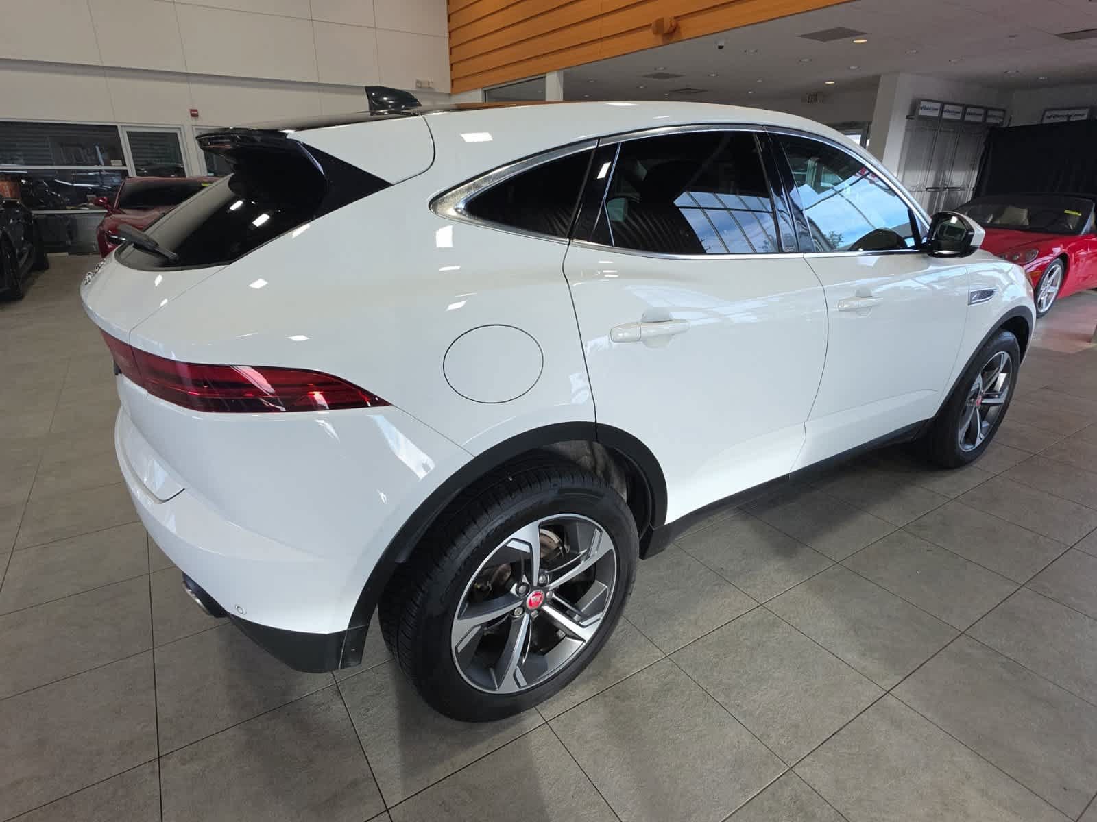 Used 2022 Jaguar E-PACE SE AWD/4WD image 6