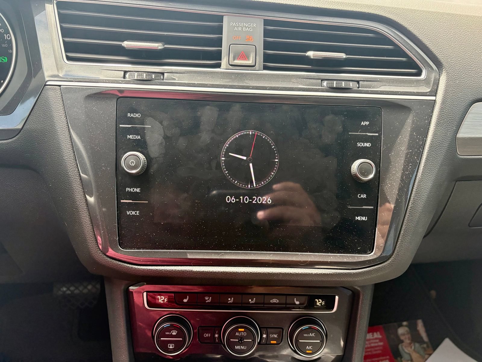 Used 2021 Volkswagen Tiguan SE FWD image 14