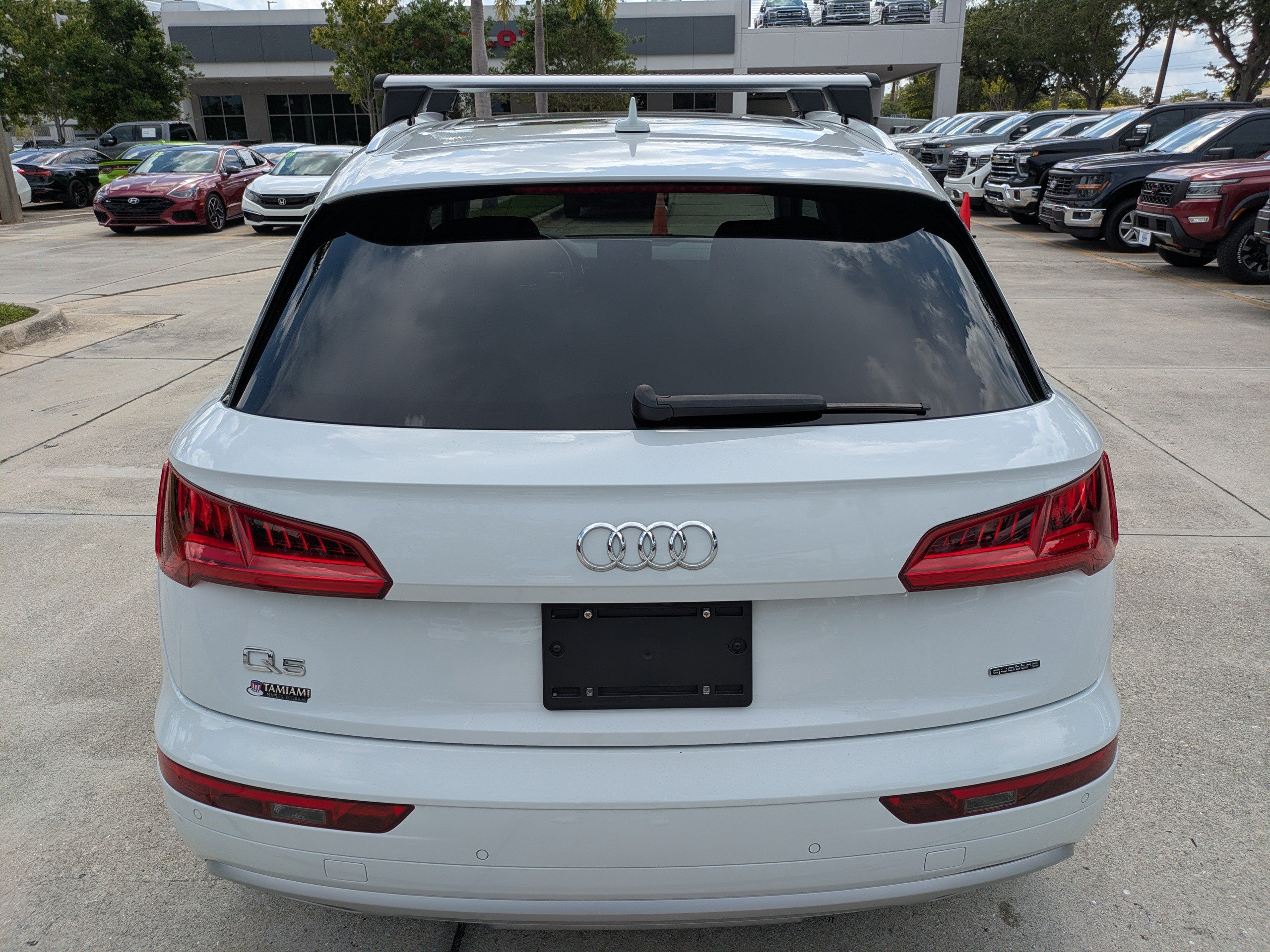 Used 2020 Audi Q5 2.0T Premium Plus w/ Premium Plus Package AWD/4WD image 5