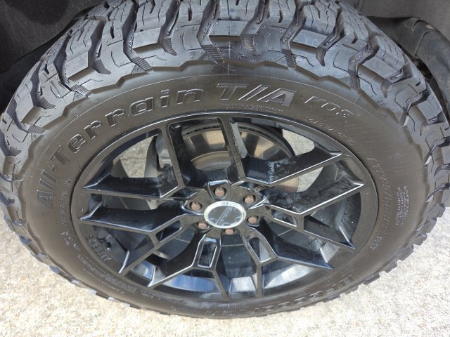 Certified 2022 Ford F150 Platinum w/ Equipment Group 701A High RWD image 13
