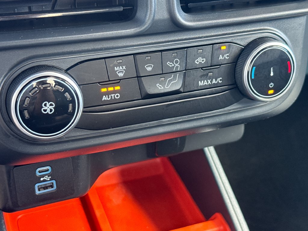 Certified 2024 Ford Maverick XLT FWD image 22