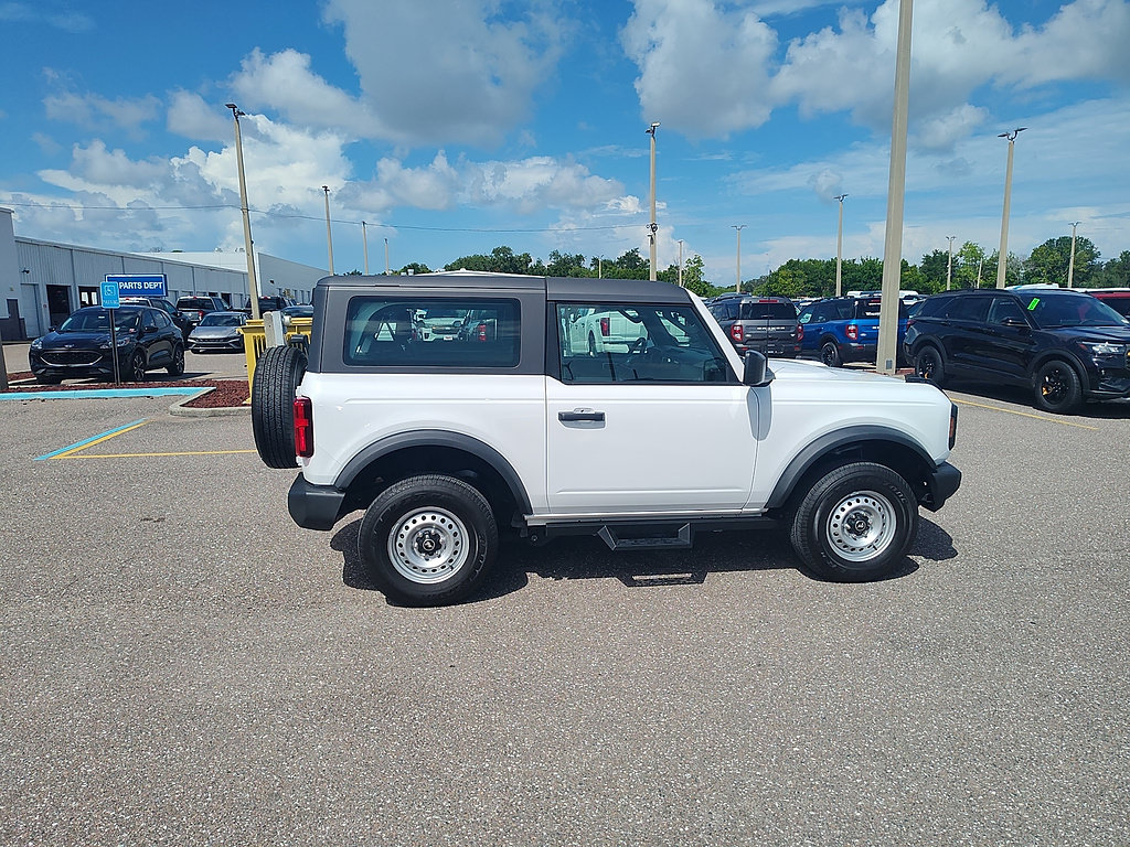 Certified 2026 Ford Bronco 2-Door AWD/4WD image 5