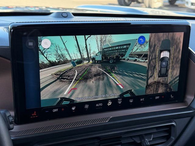 Certified 2025 Ford Bronco Sport Outer Banks w/ Outer Banks Tech Package+ AWD/4WD image 21