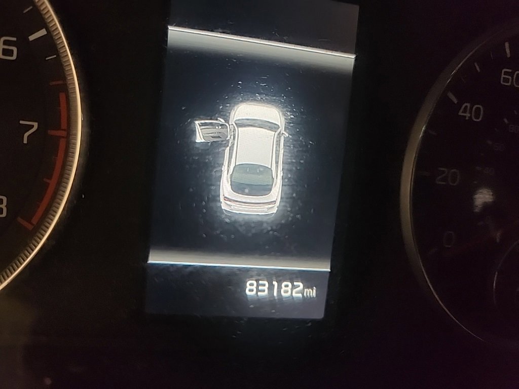 Used 2022 Kia K5 GT-Line w/ GT-Line Awd Premium Package image 3