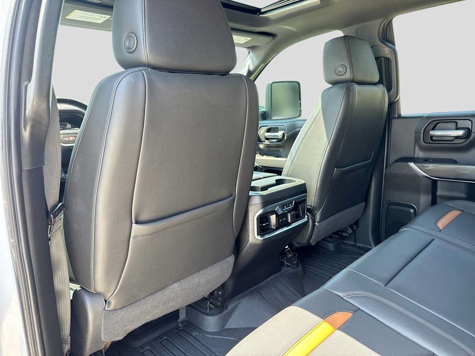 Used 2020 GMC Sierra 1500 AT4 w/ AT4 Premium Package AWD/4WD image 17