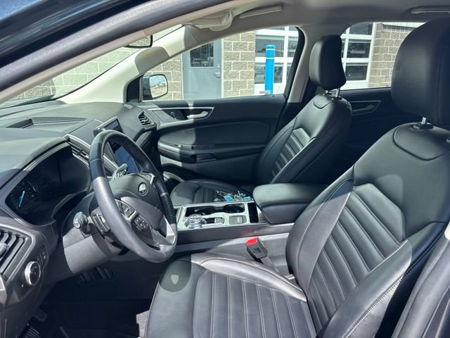Certified 2024 Ford Edge SEL w/ Convenience Package AWD/4WD image 12